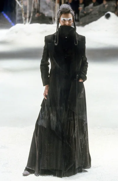 Look 3